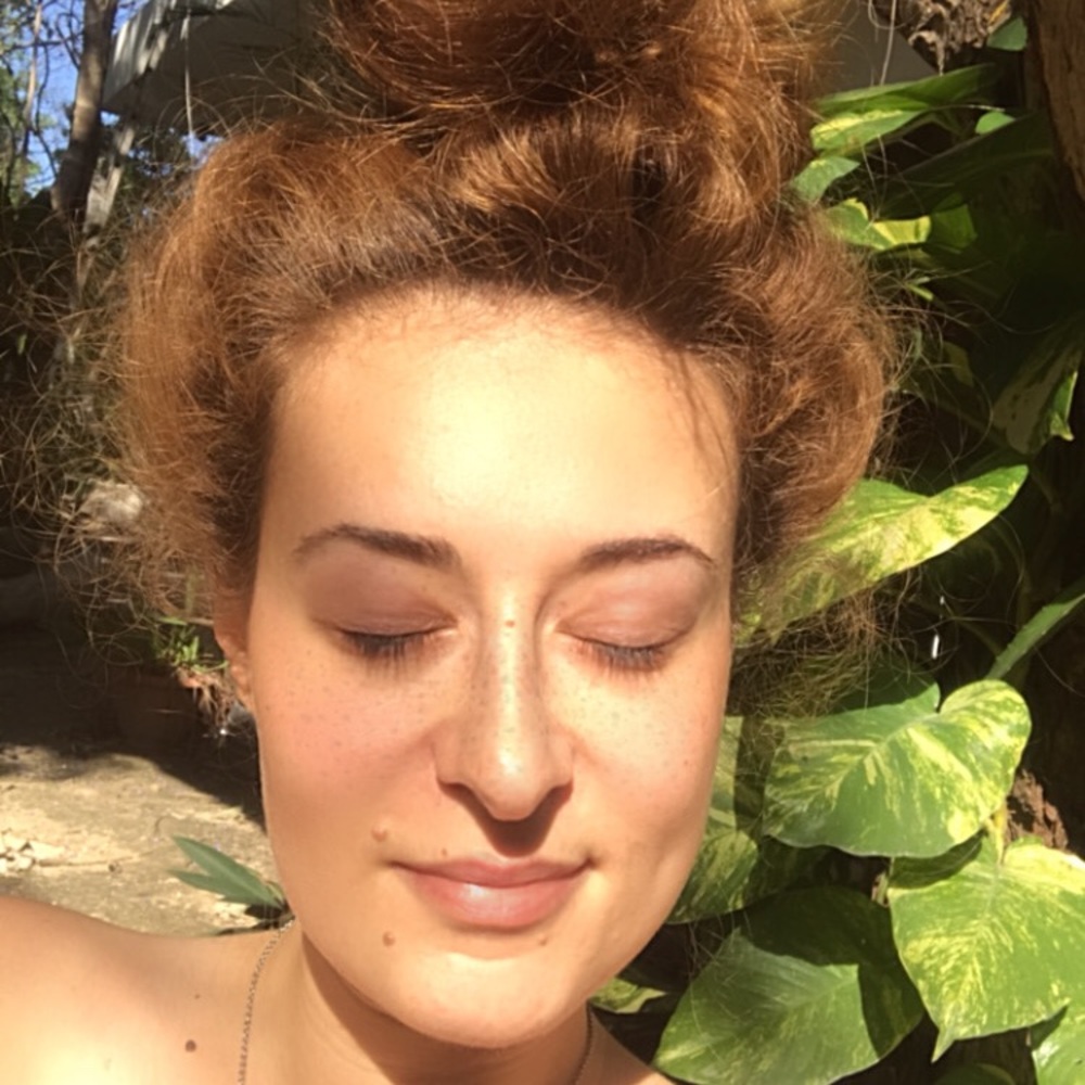 Meet your Posher, Alina